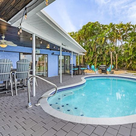 Canal-Front Oasis With Dock And Kayaks In Cape Coral! エクステリア 写真