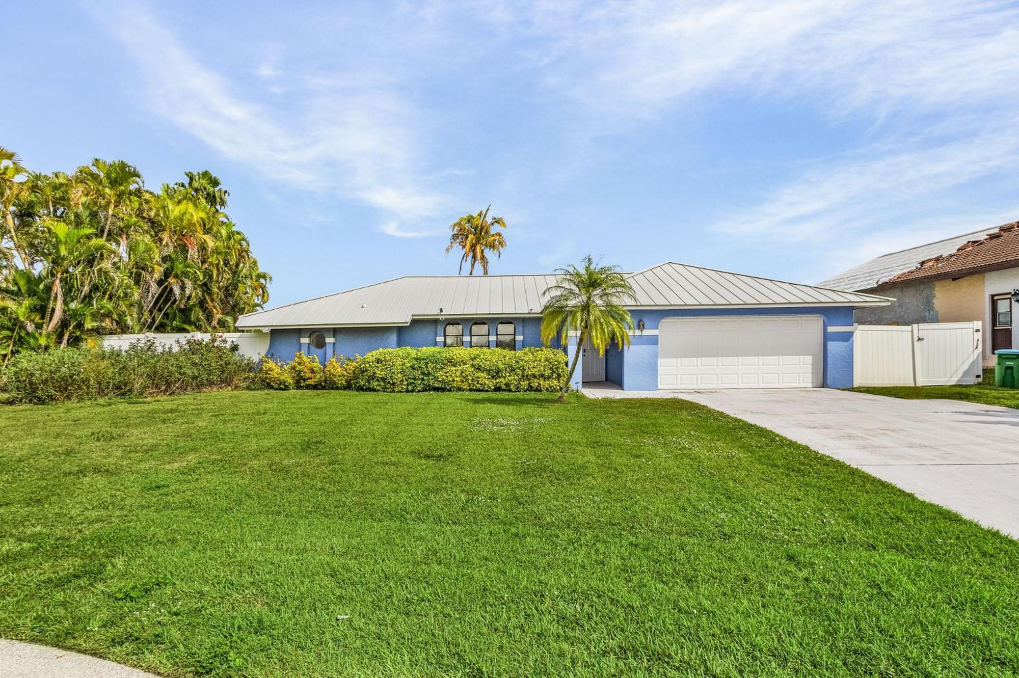Canal-Front Oasis With Dock And Kayaks In Cape Coral! エクステリア 写真