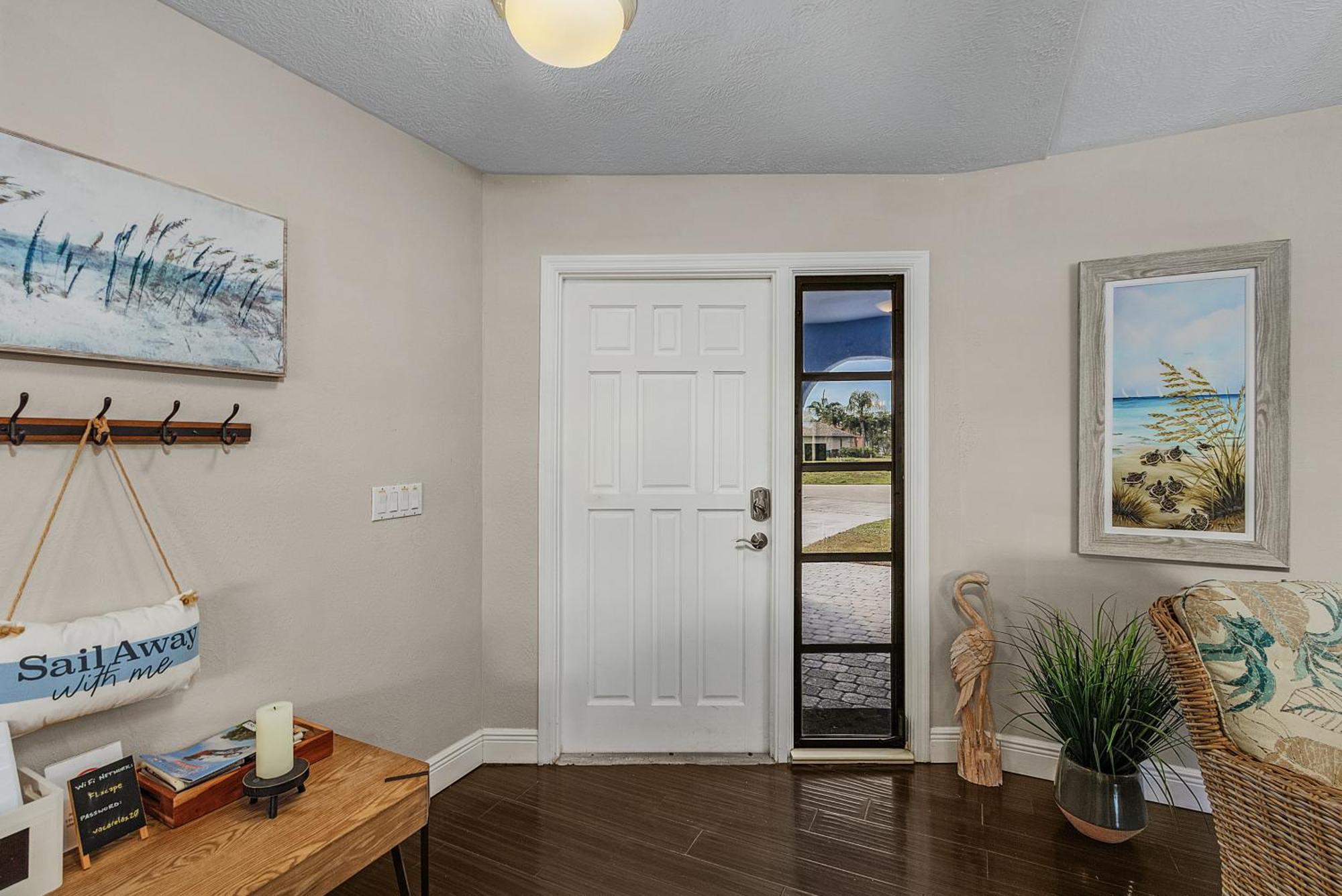 Canal-Front Oasis With Dock And Kayaks In Cape Coral! エクステリア 写真