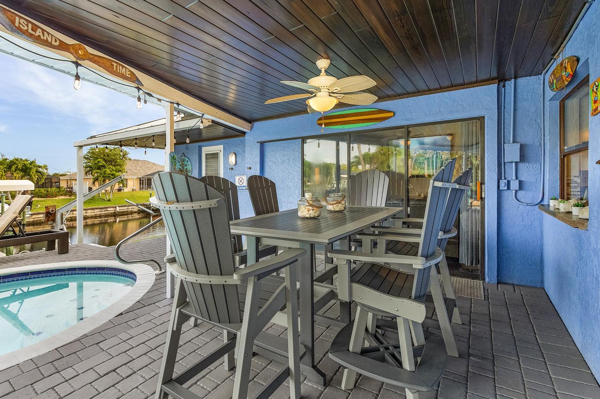 Canal-Front Oasis With Dock And Kayaks In Cape Coral! エクステリア 写真